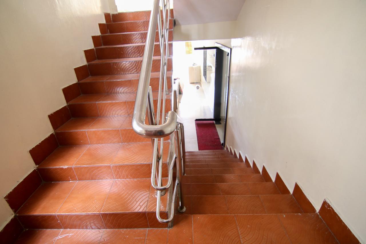 Oyo 9207 Chakri Guest House فيساخاباتنام المظهر الخارجي الصورة