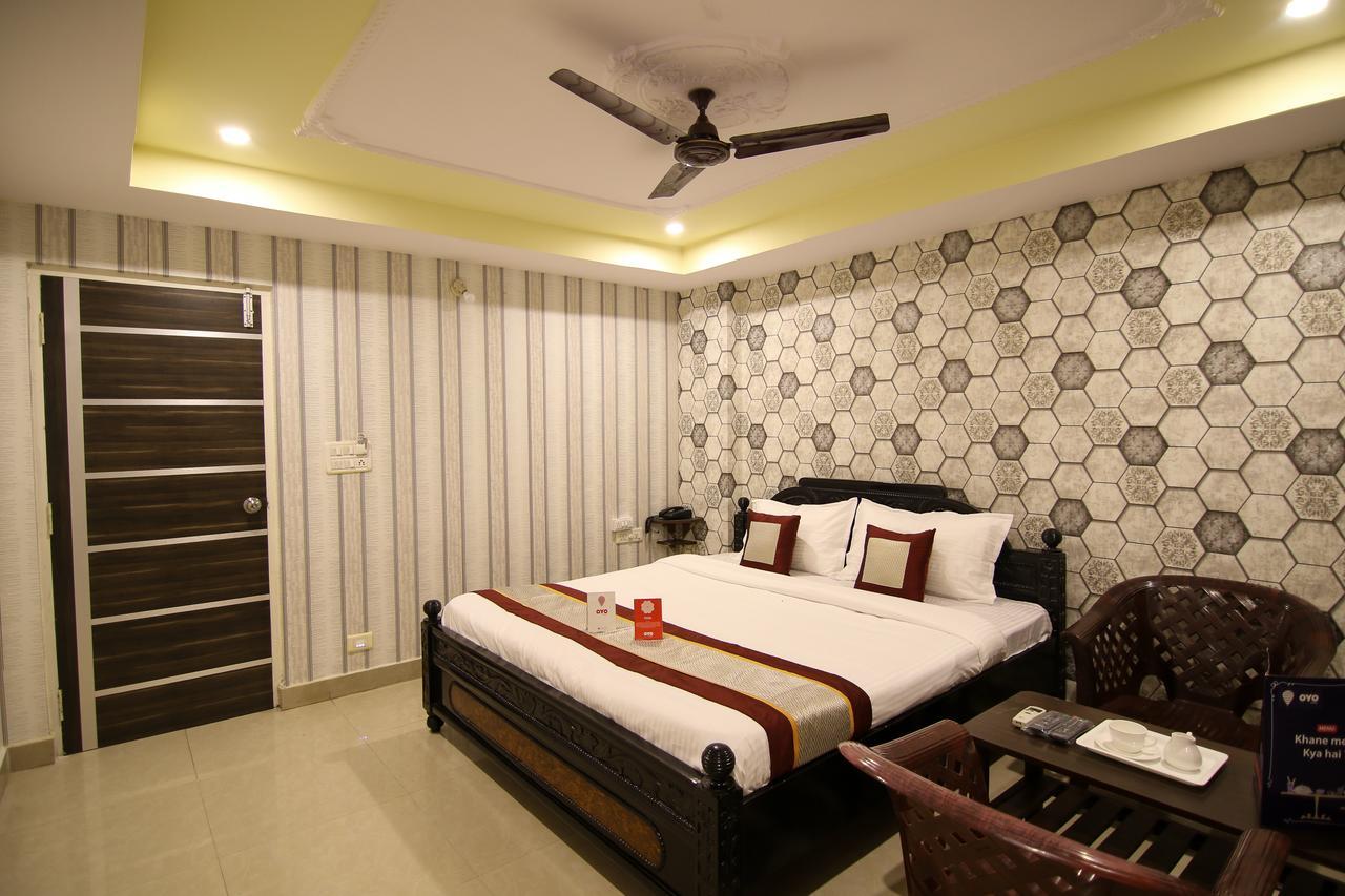 Oyo 9207 Chakri Guest House فيساخاباتنام المظهر الخارجي الصورة