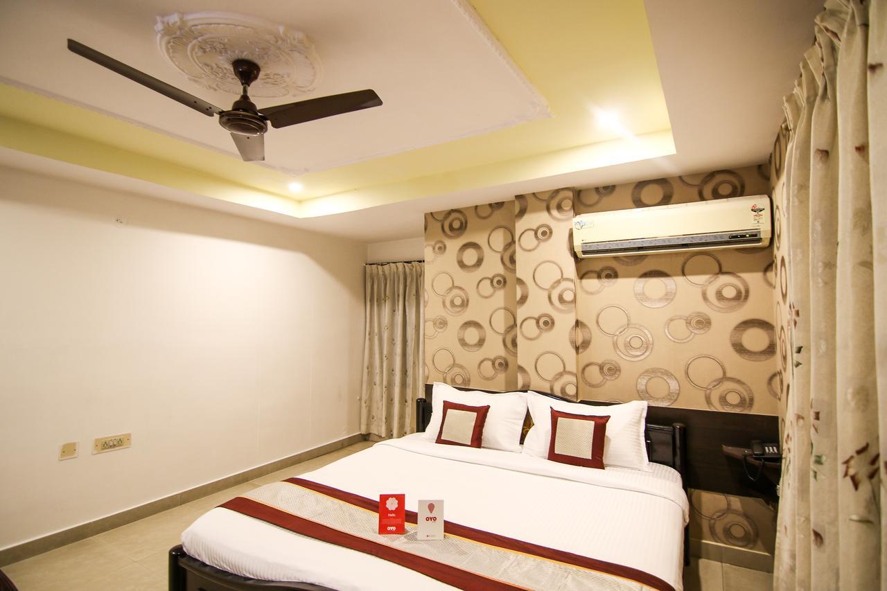 Oyo 9207 Chakri Guest House فيساخاباتنام المظهر الخارجي الصورة